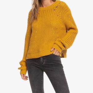 DESIGNED BY ROXY!!!! NWOT VERY SOFT SWEATER